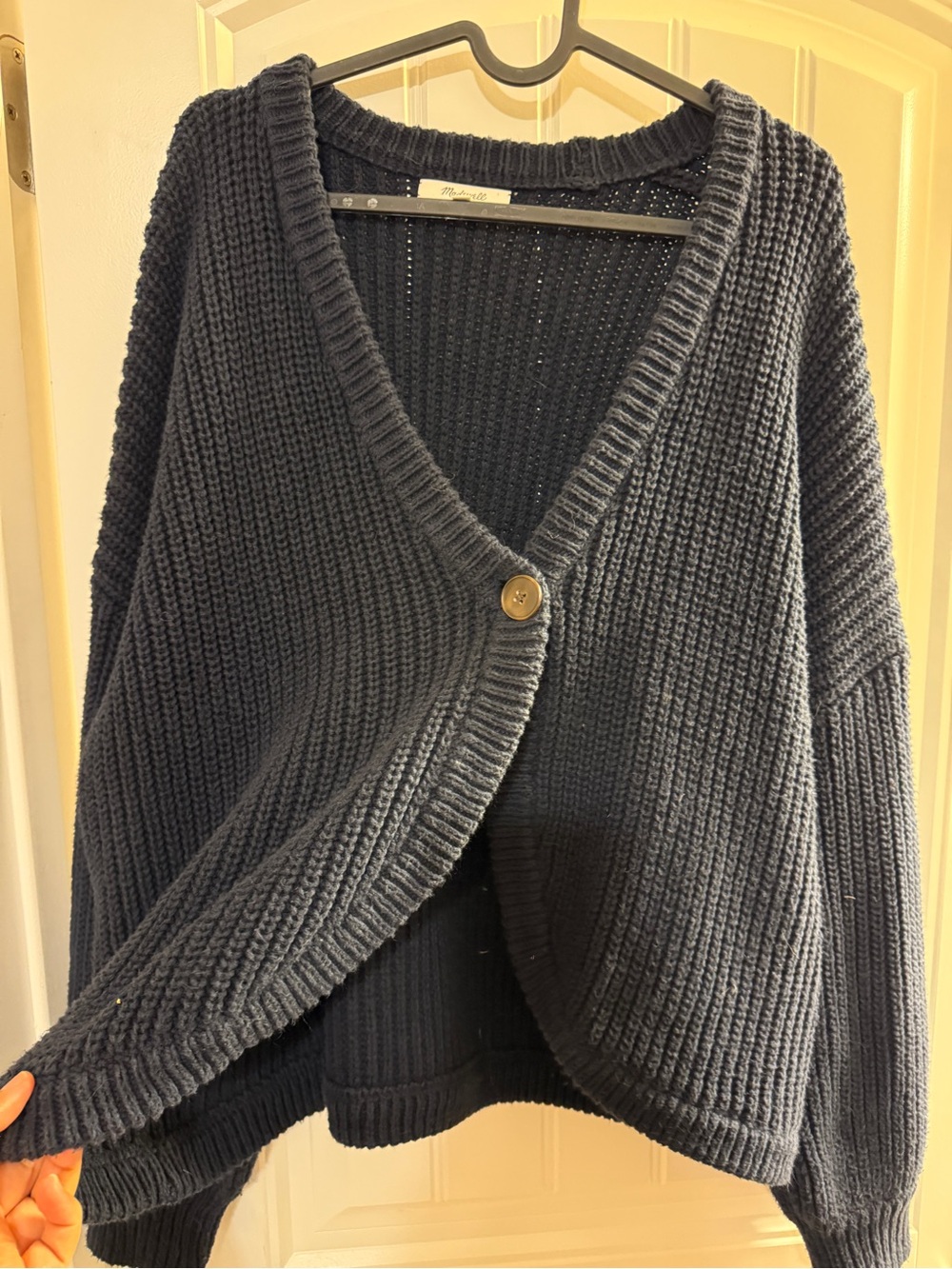 Madewell Navy Chunky V‑Neck Button Cardigan - Picture 2 of 3